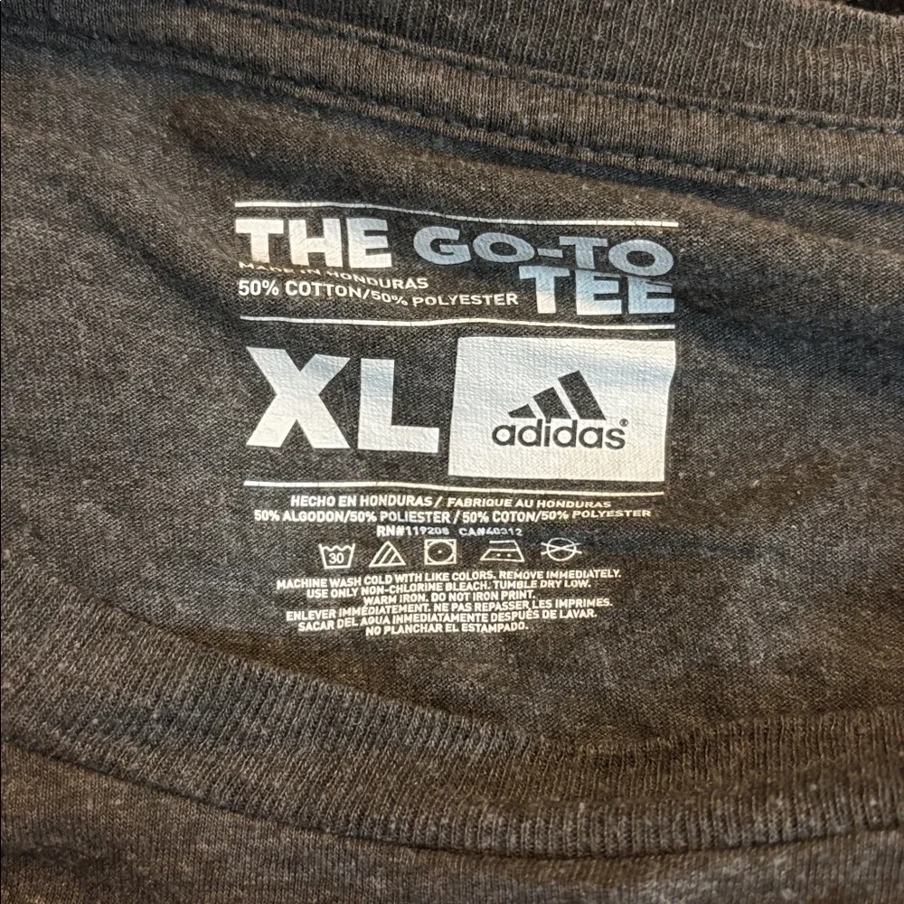 Adidas | tshirt tee shirt xl the go to tee